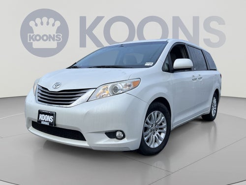 2016 Toyota Sienna XLE