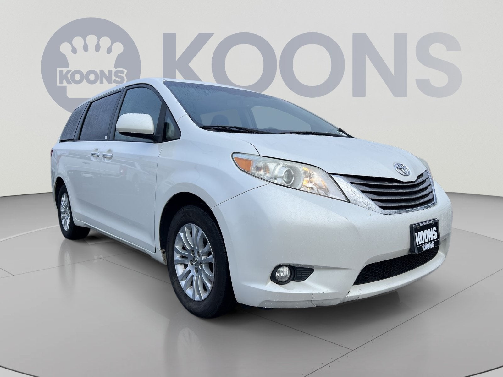 2016 Toyota Sienna XLE