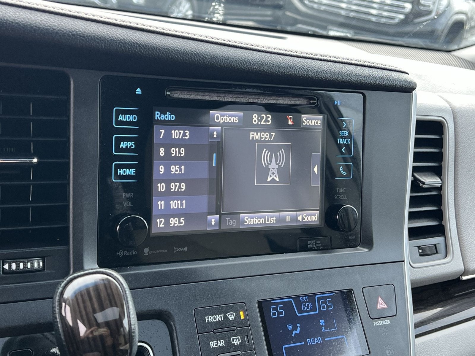 2016 Toyota Sienna XLE
