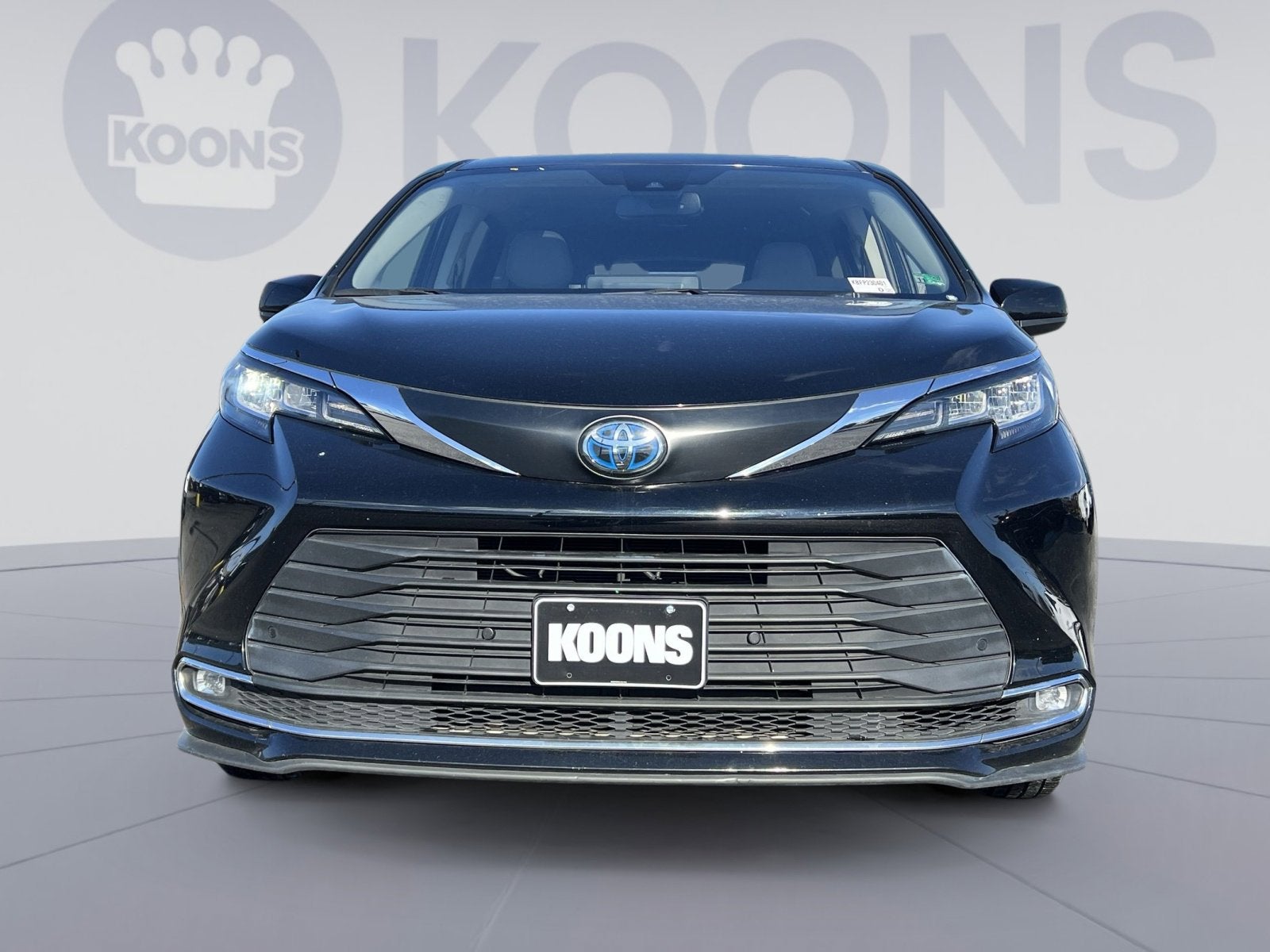 2023 Toyota Sienna XLE