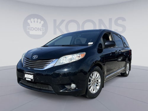 2017 Toyota Sienna XLE