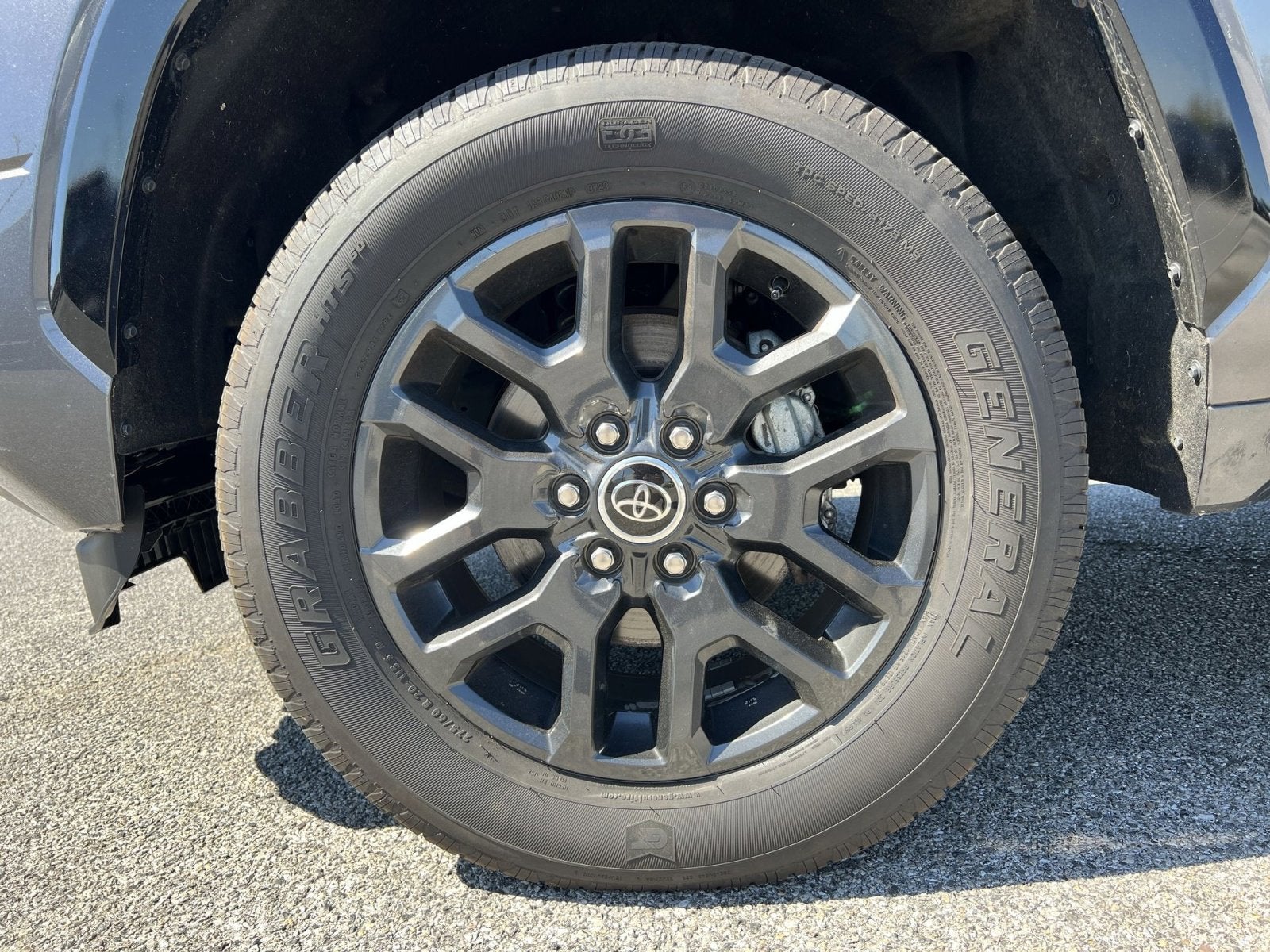 2023 Toyota Tundra Platinum