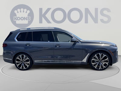 2023 BMW X7 xDrive40i