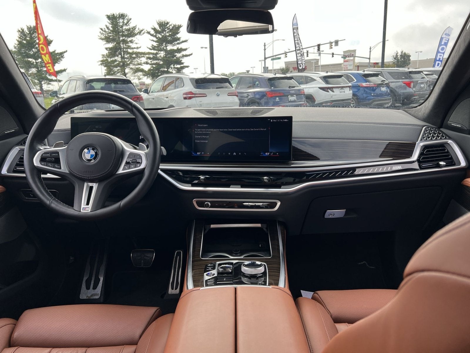 2024 BMW X7 M60i
