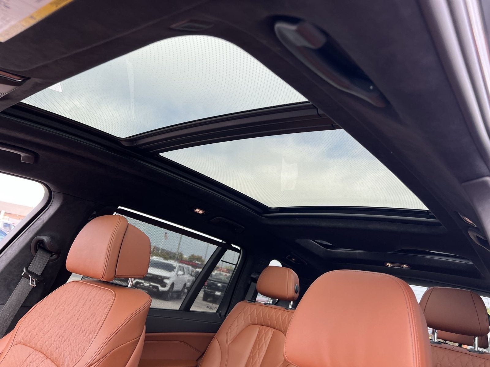 2024 BMW X7 M60i