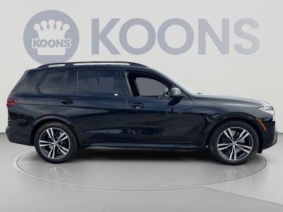 2024 BMW X7 M60i