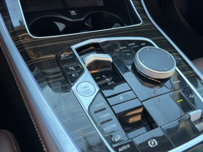 2025 BMW X5 xDrive50e