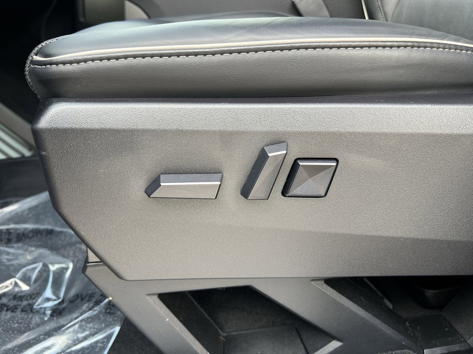 2024 Tesla Cybertruck Base