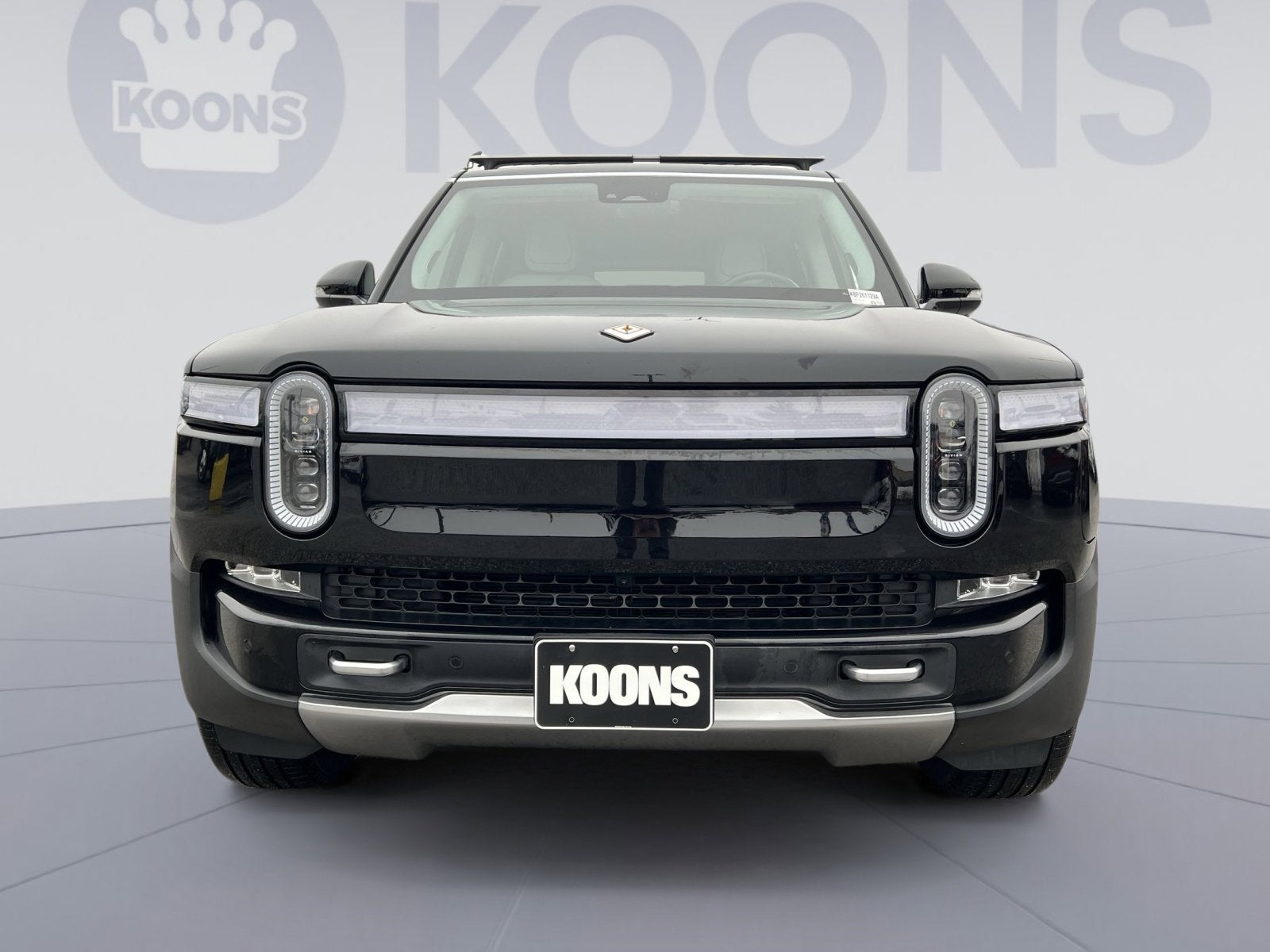 2023 Rivian R1S Adventure