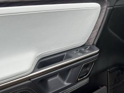 2023 Rivian R1S Adventure