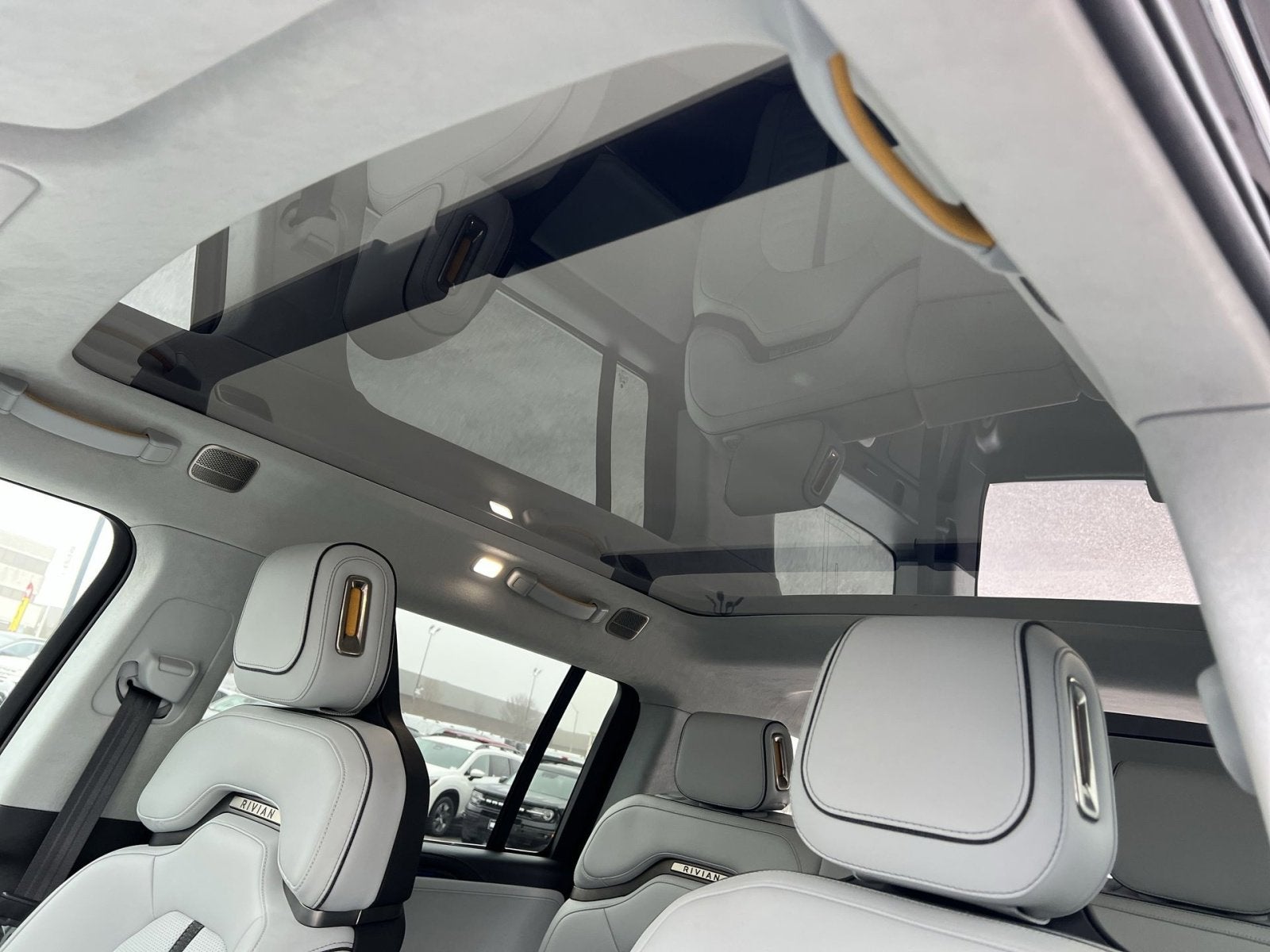 2023 Rivian R1S Adventure