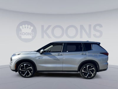 2023 Mitsubishi Outlander PHEV SE