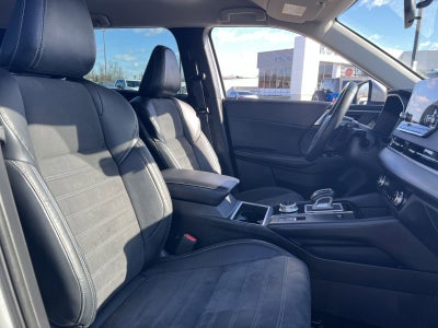 2023 Mitsubishi Outlander PHEV SE