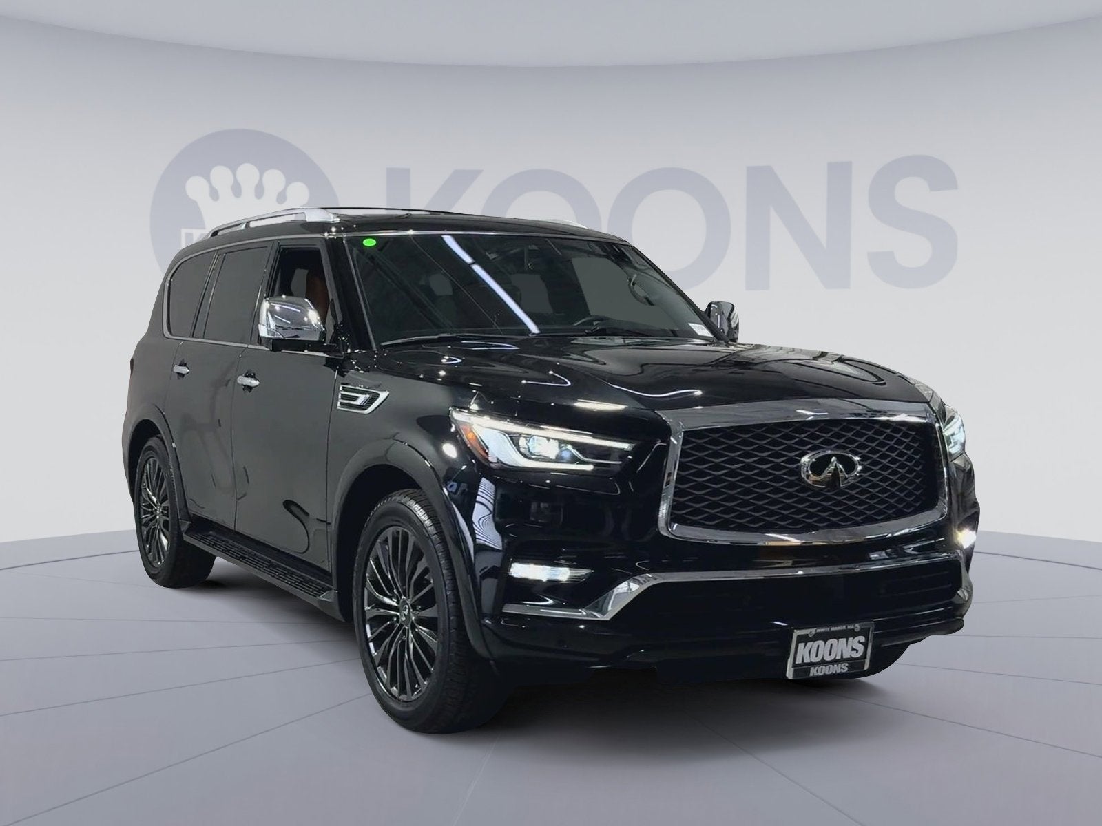 2023 INFINITI QX80 Sensory