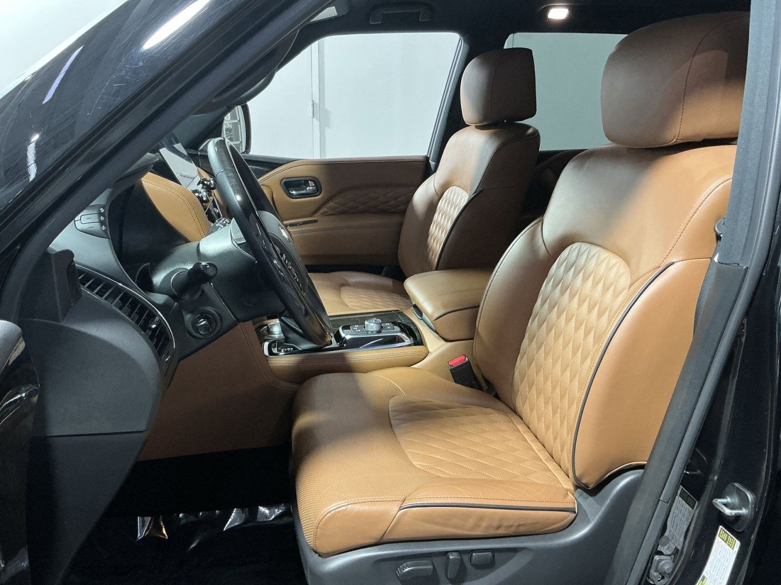 2023 INFINITI QX80 Sensory