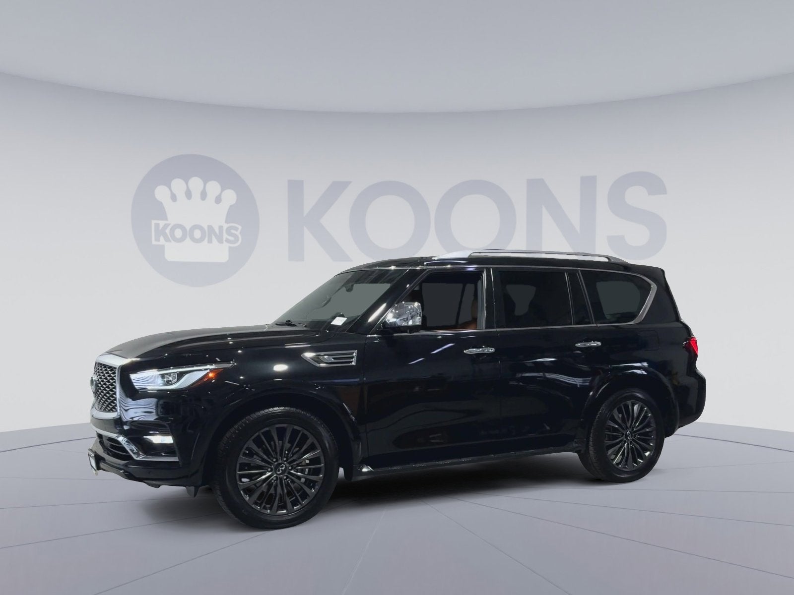2023 INFINITI QX80 Sensory