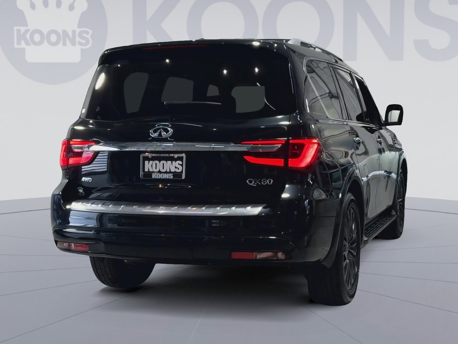 2023 INFINITI QX80 Sensory