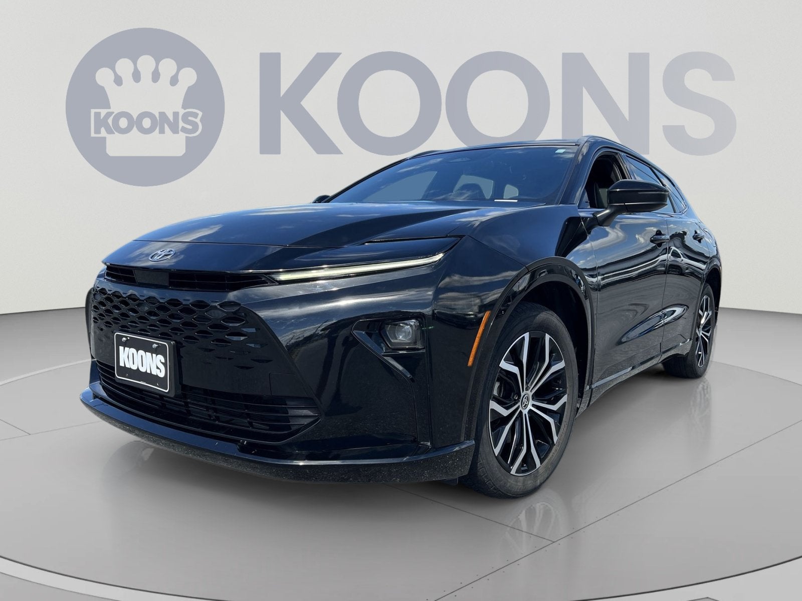 2025 Toyota Crown Signia XLE