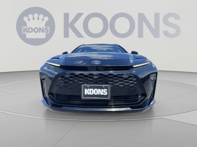 2025 Toyota Crown Signia XLE