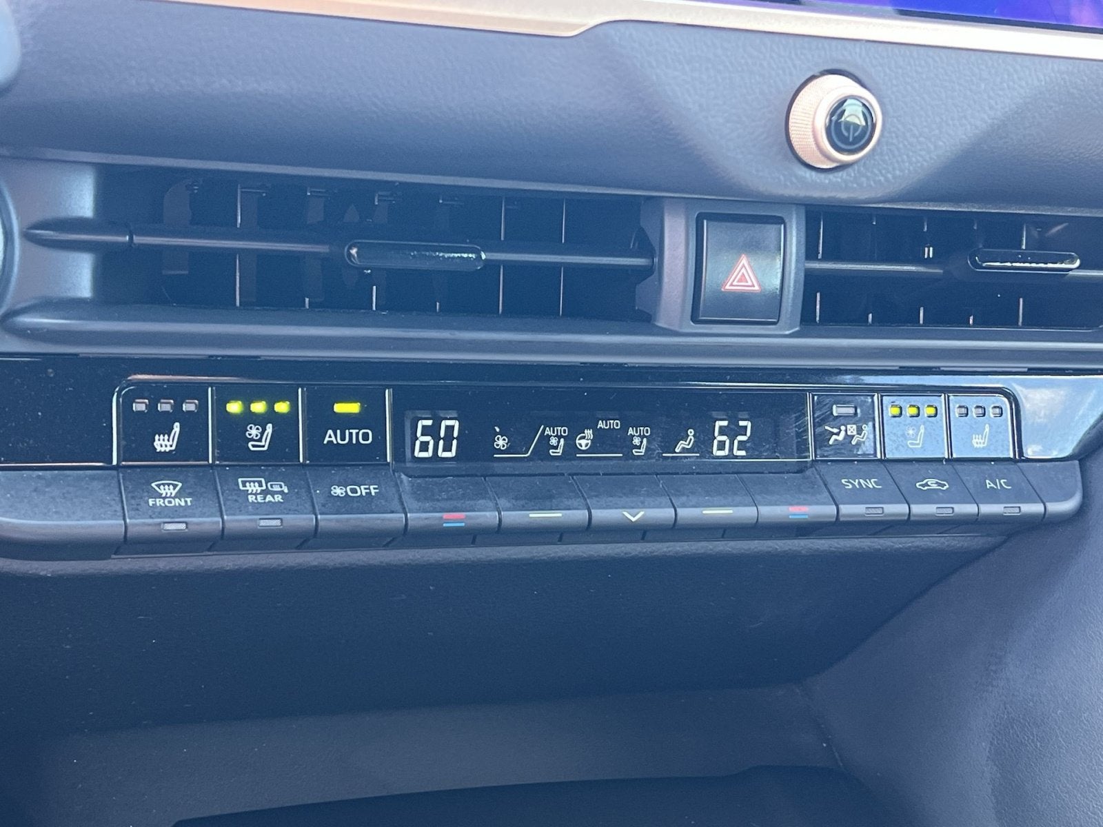 2025 Toyota Crown Signia XLE