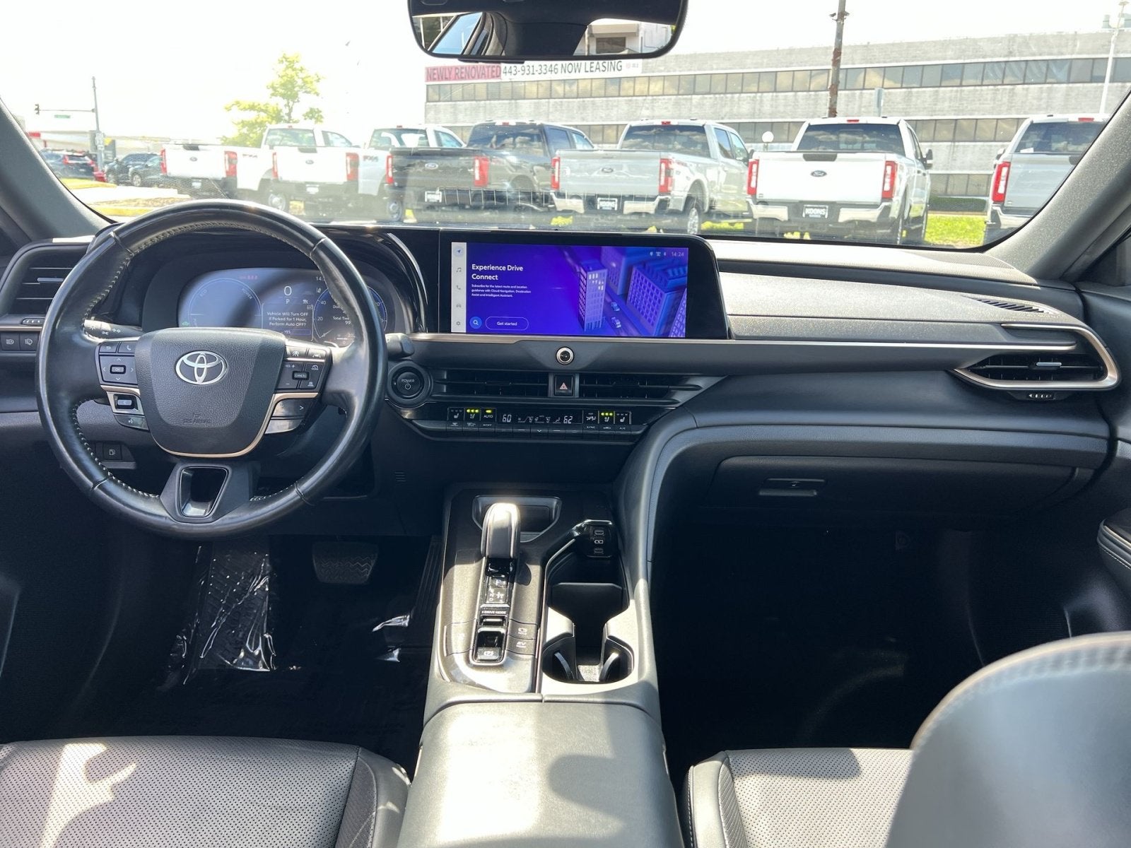 2025 Toyota Crown Signia XLE