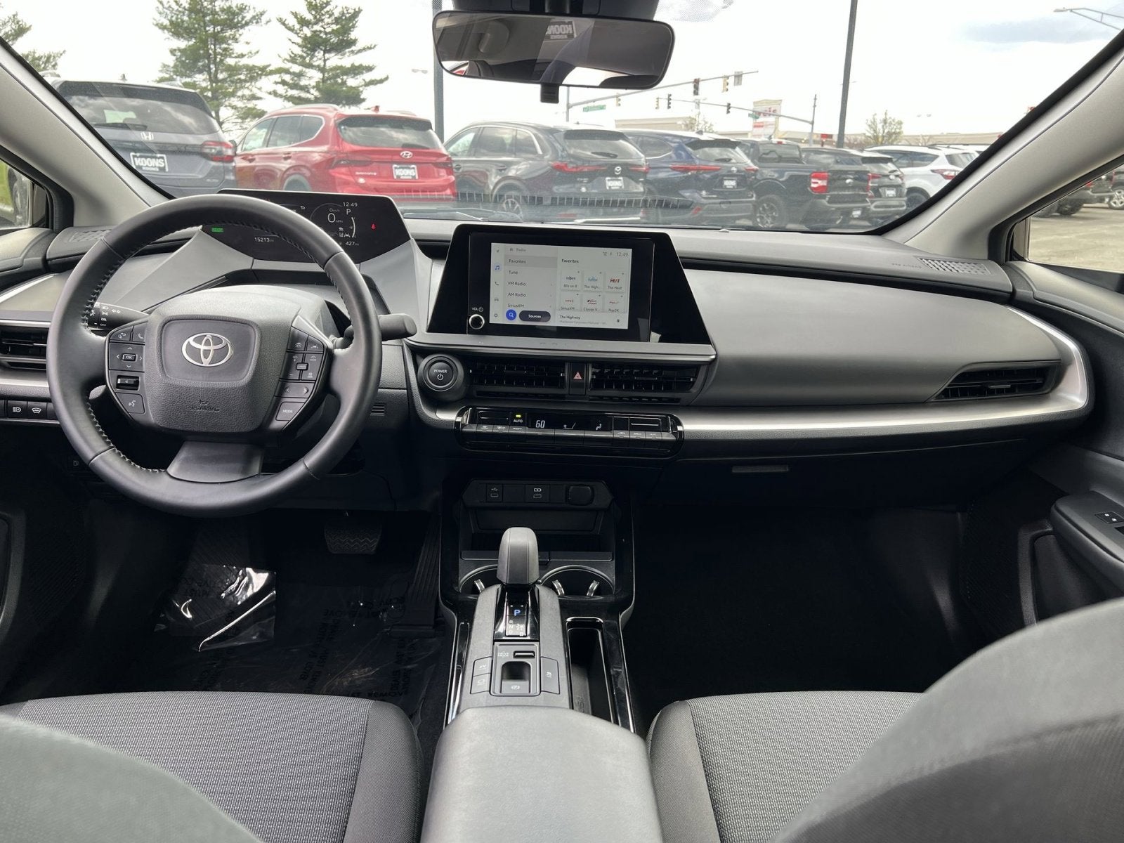 2025 Toyota Prius LE