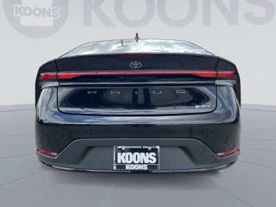 2025 Toyota Prius LE
