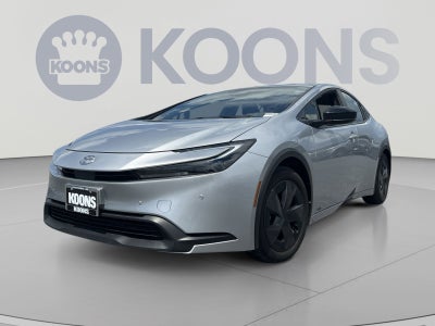 2025 Toyota Prius LE