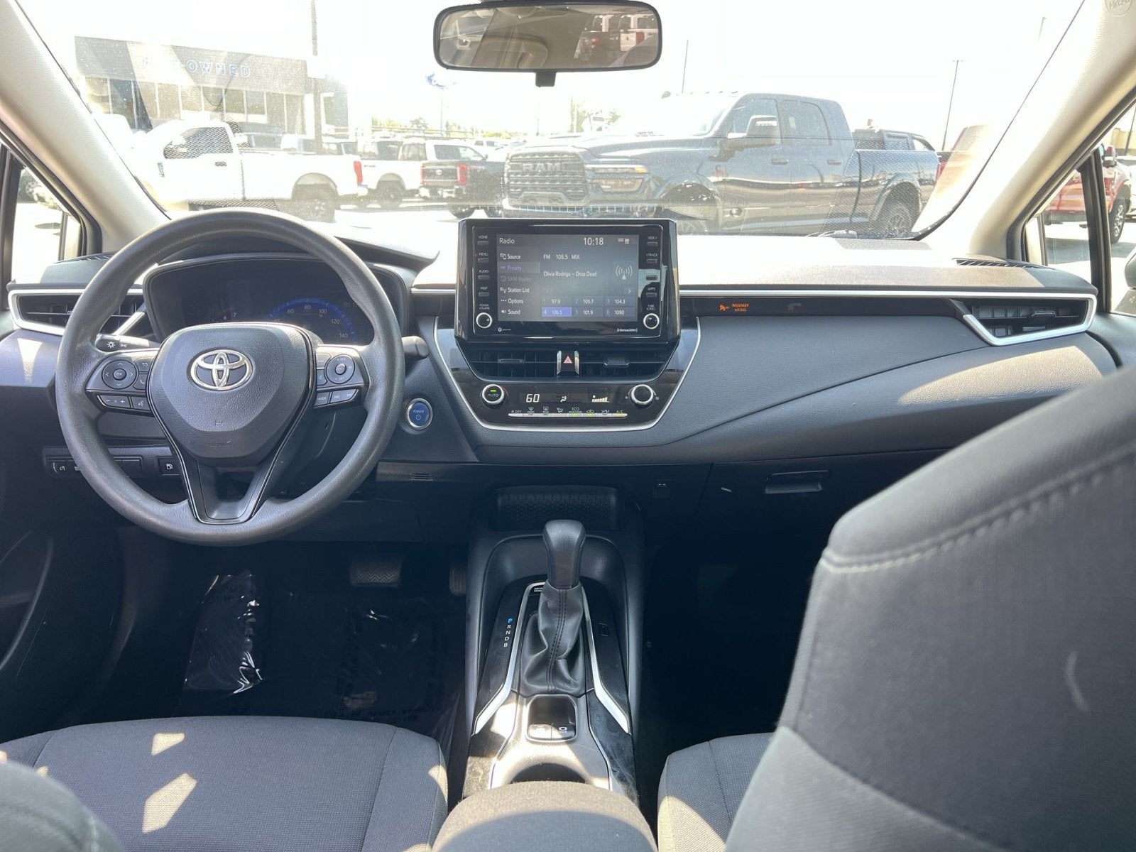2022 Toyota Corolla Hybrid LE