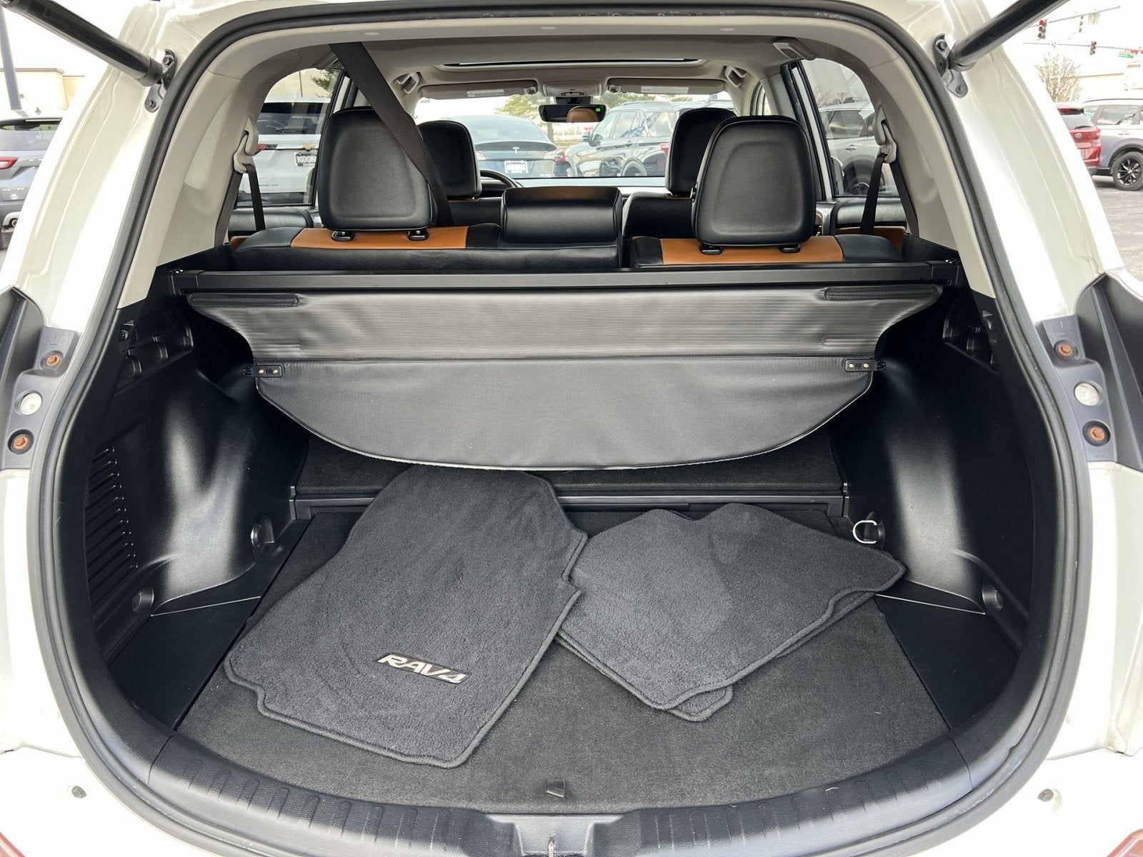 2017 Toyota RAV4 Hybrid Limited