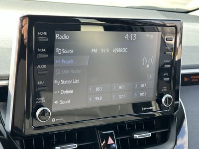 2022 Toyota Corolla Hatchback SE