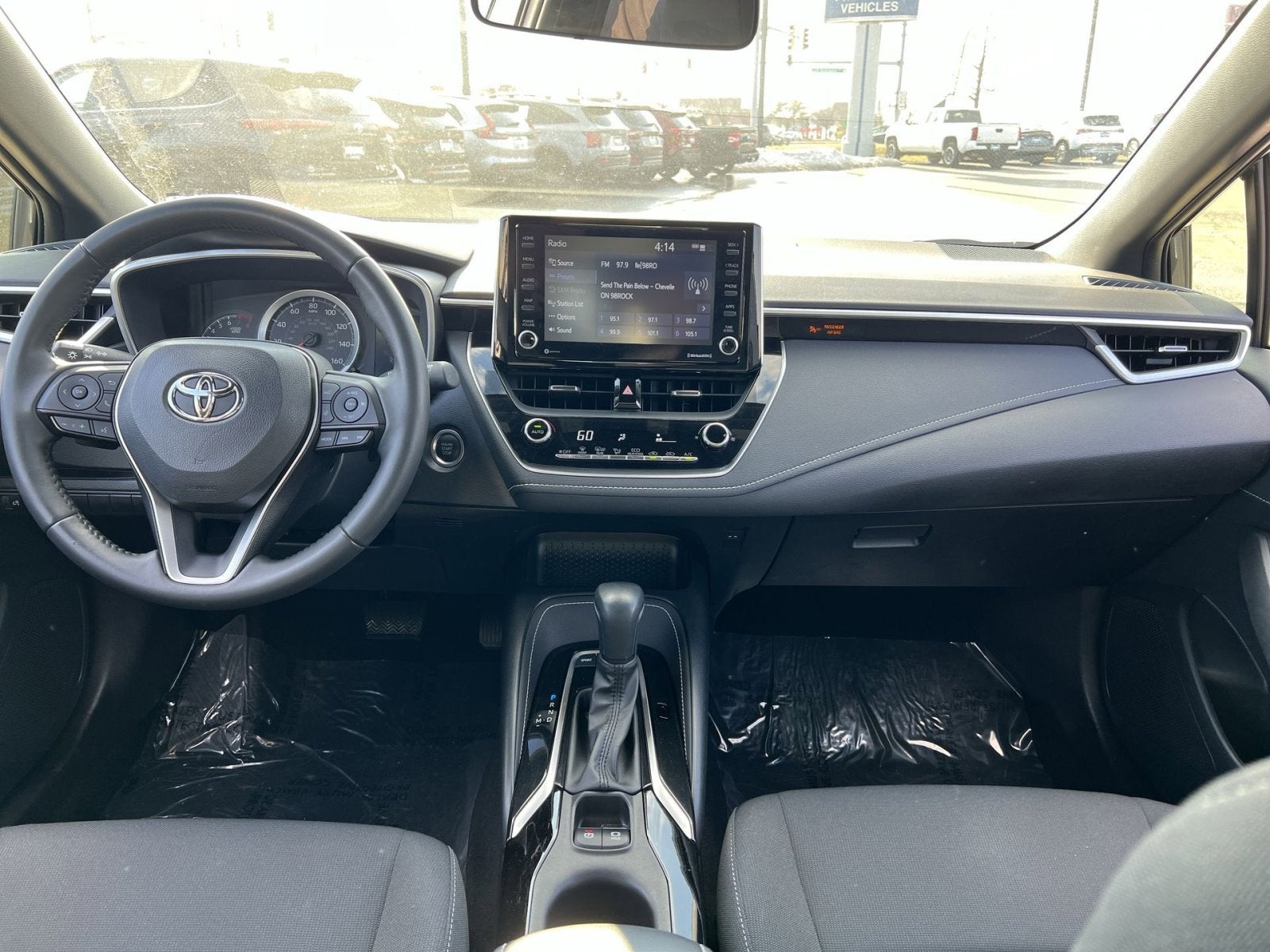 2022 Toyota Corolla Hatchback SE