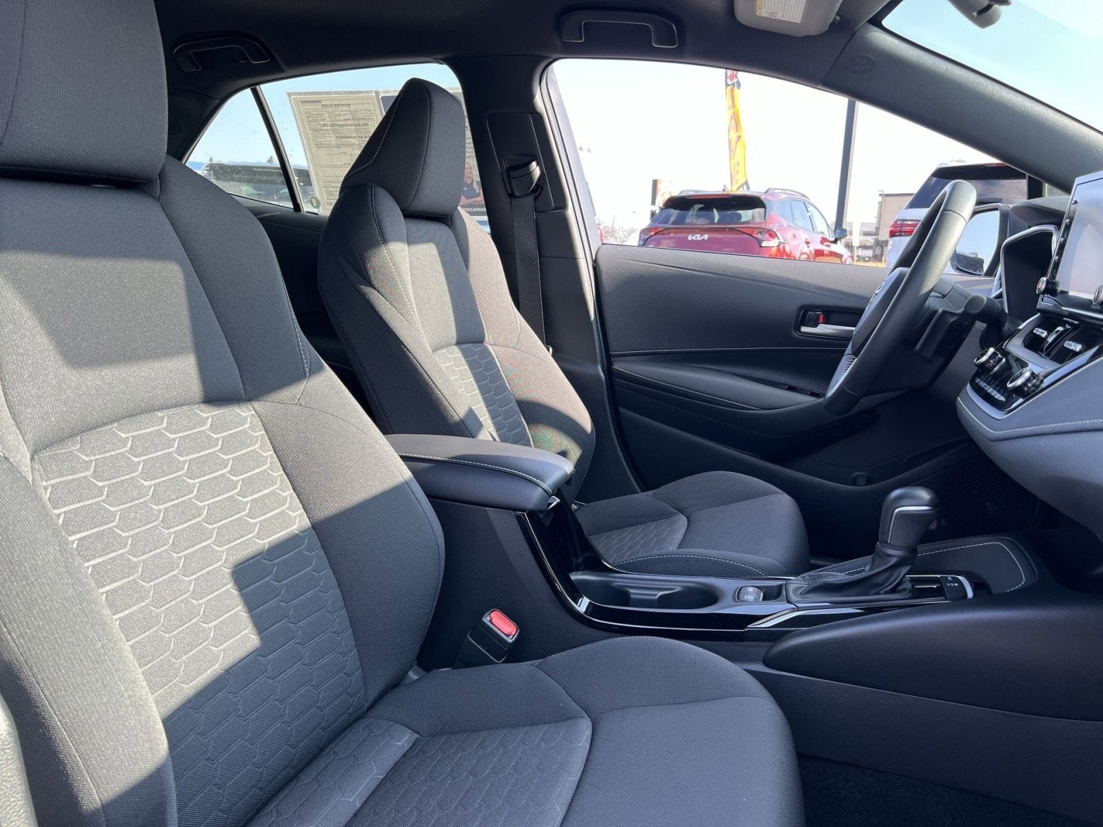 2022 Toyota Corolla Hatchback SE