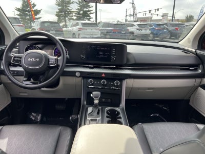 2024 Kia Carnival LX