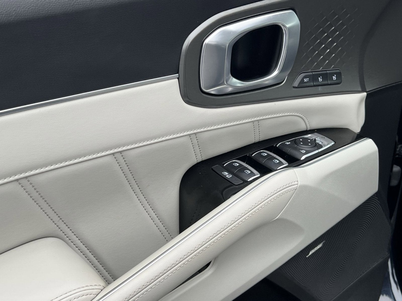2023 Kia Sorento Plug-In Hybrid SX Prestige