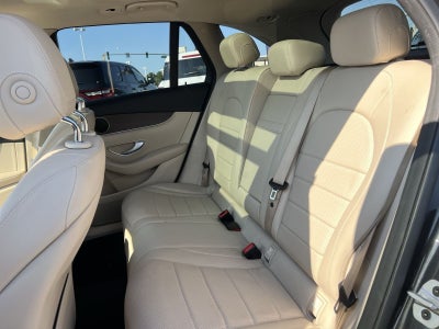 2021 Mercedes-Benz GLC GLC 300
