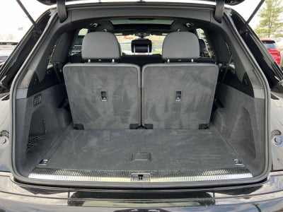 2021 Audi Q7 45 Premium