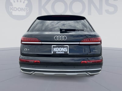 2021 Audi Q7 45 Premium