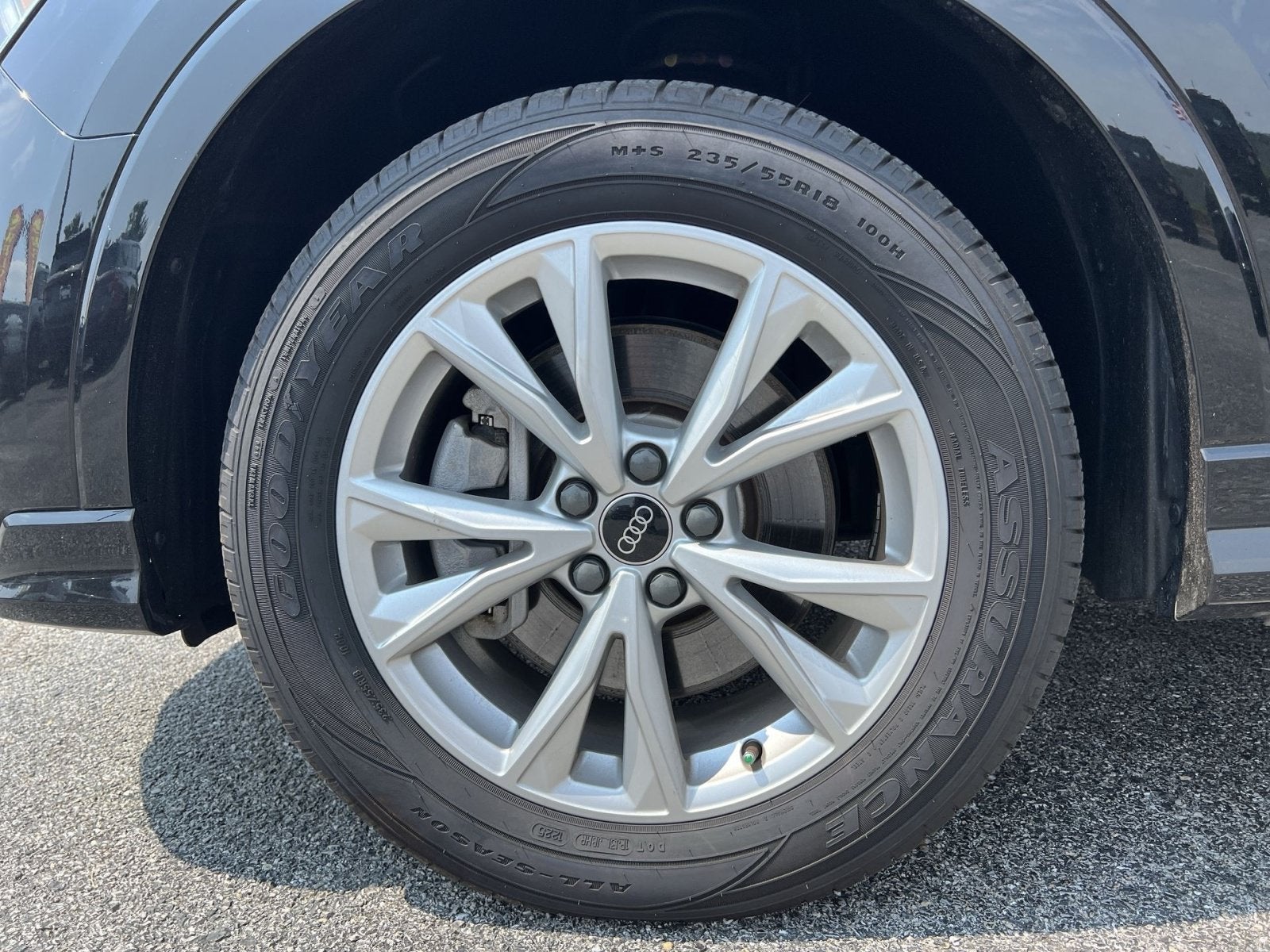 2023 Audi Q3 Premium