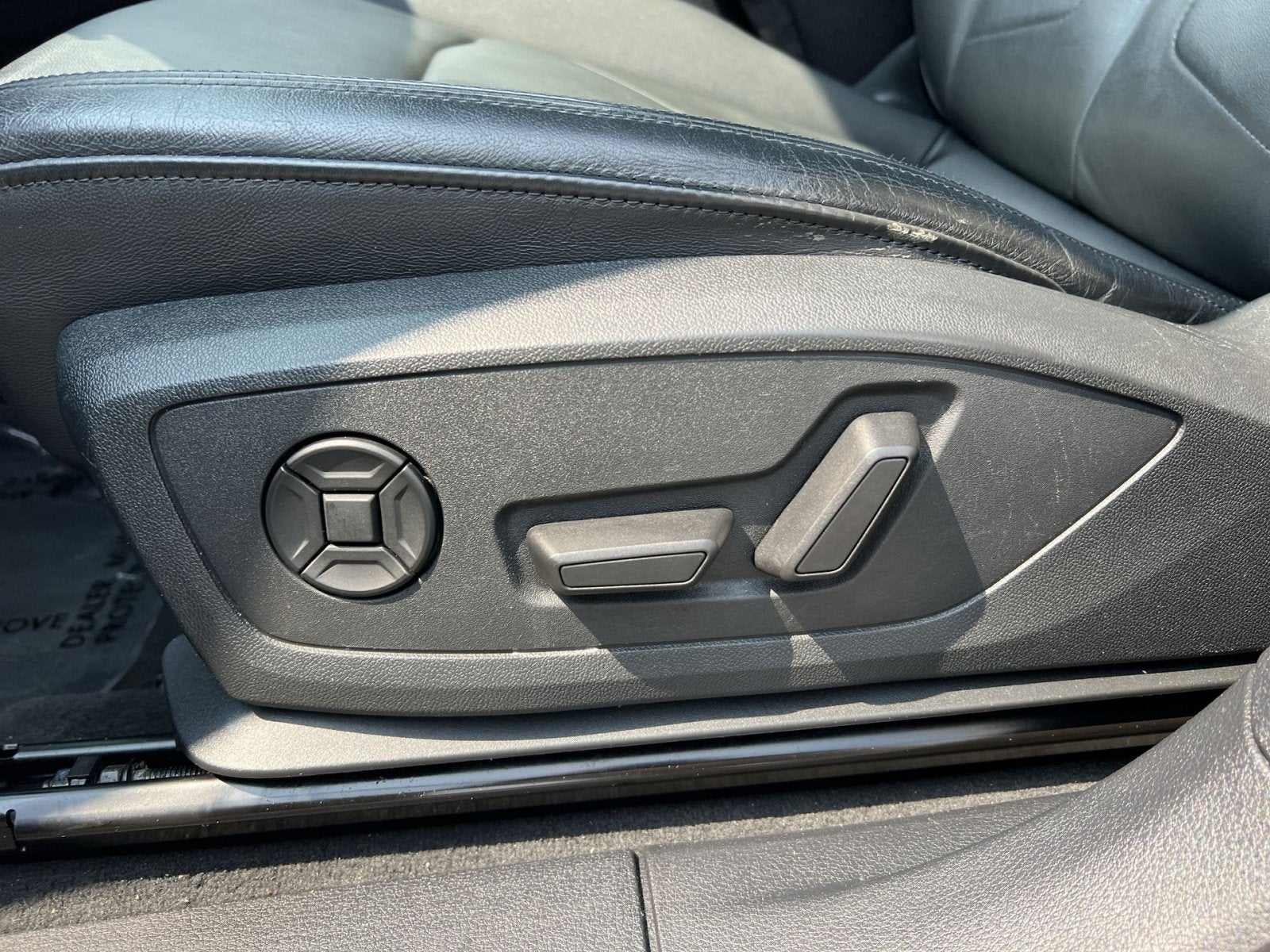 2023 Audi Q3 Premium