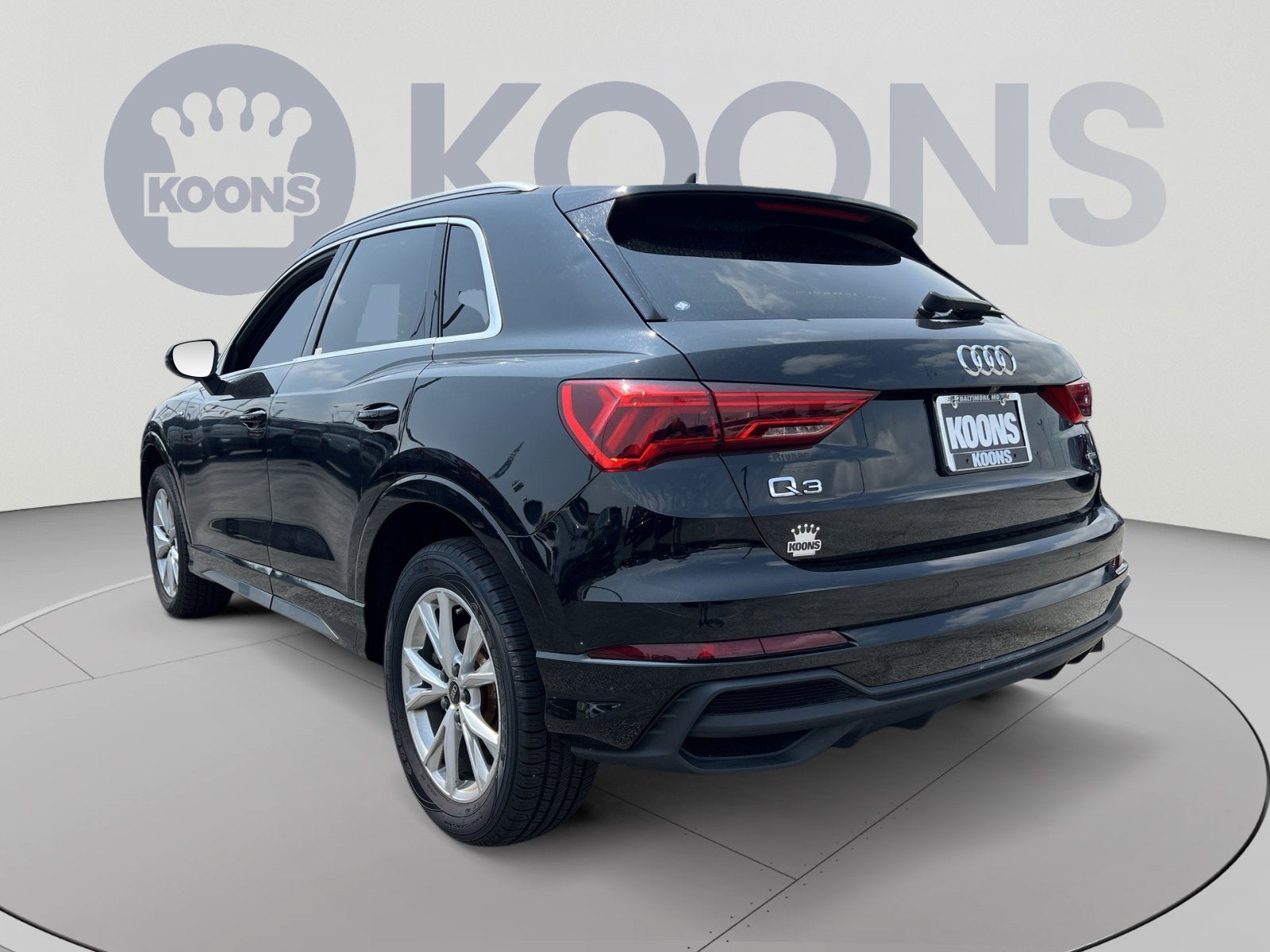2023 Audi Q3 Premium