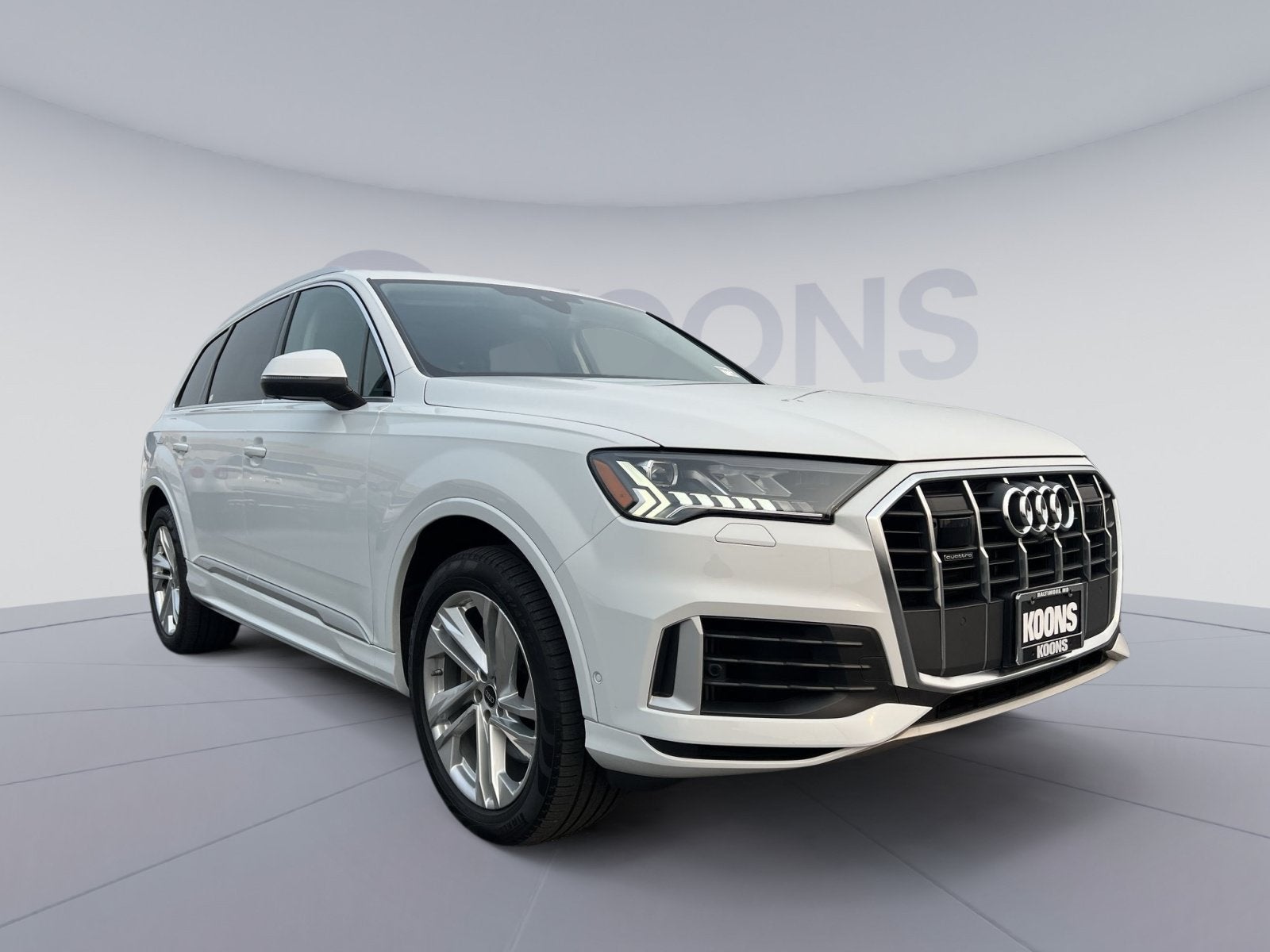 2023 Audi Q7 55 Premium Plus