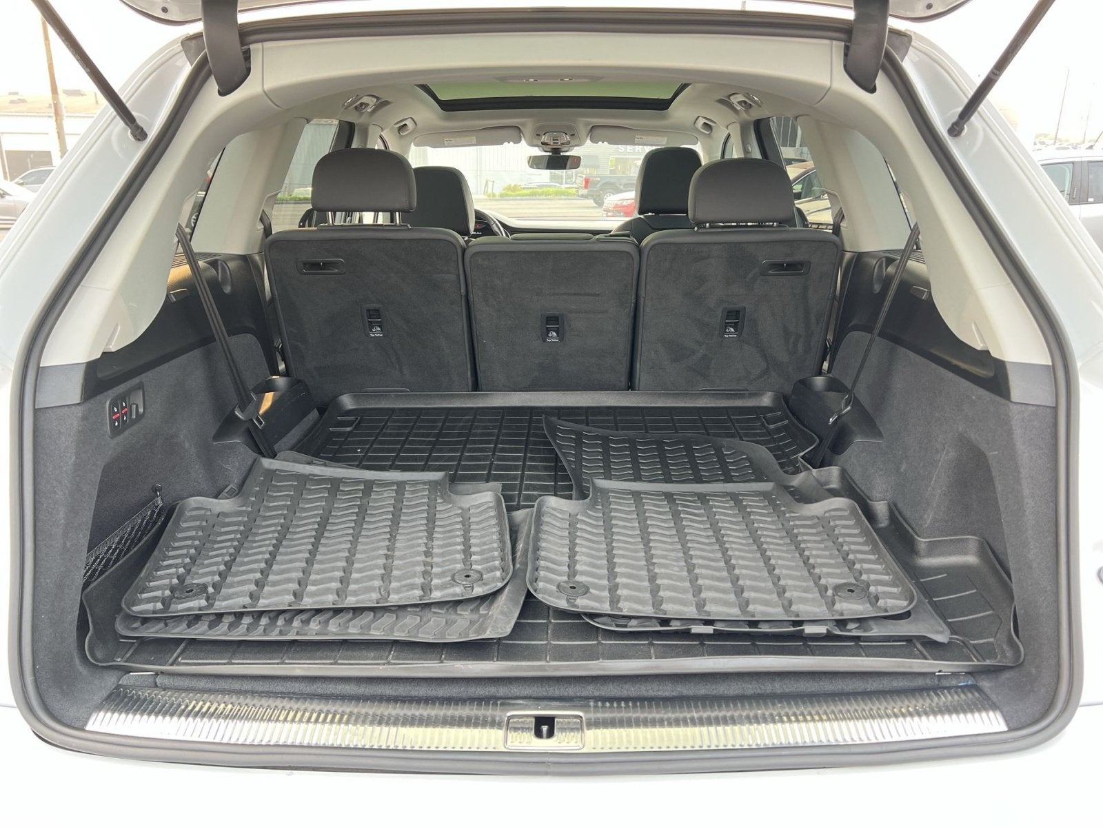 2023 Audi Q7 55 Premium Plus