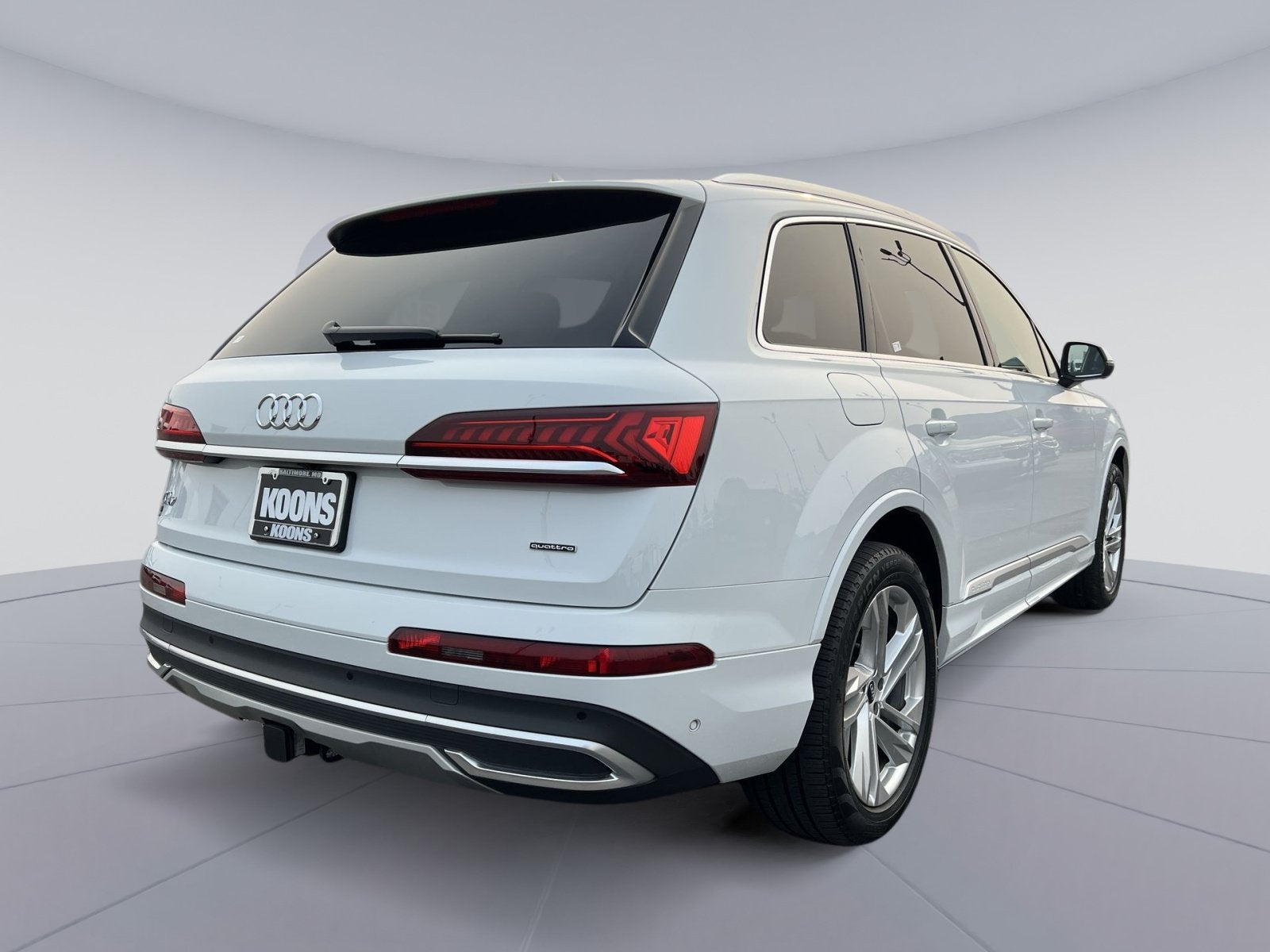 2023 Audi Q7 55 Premium Plus