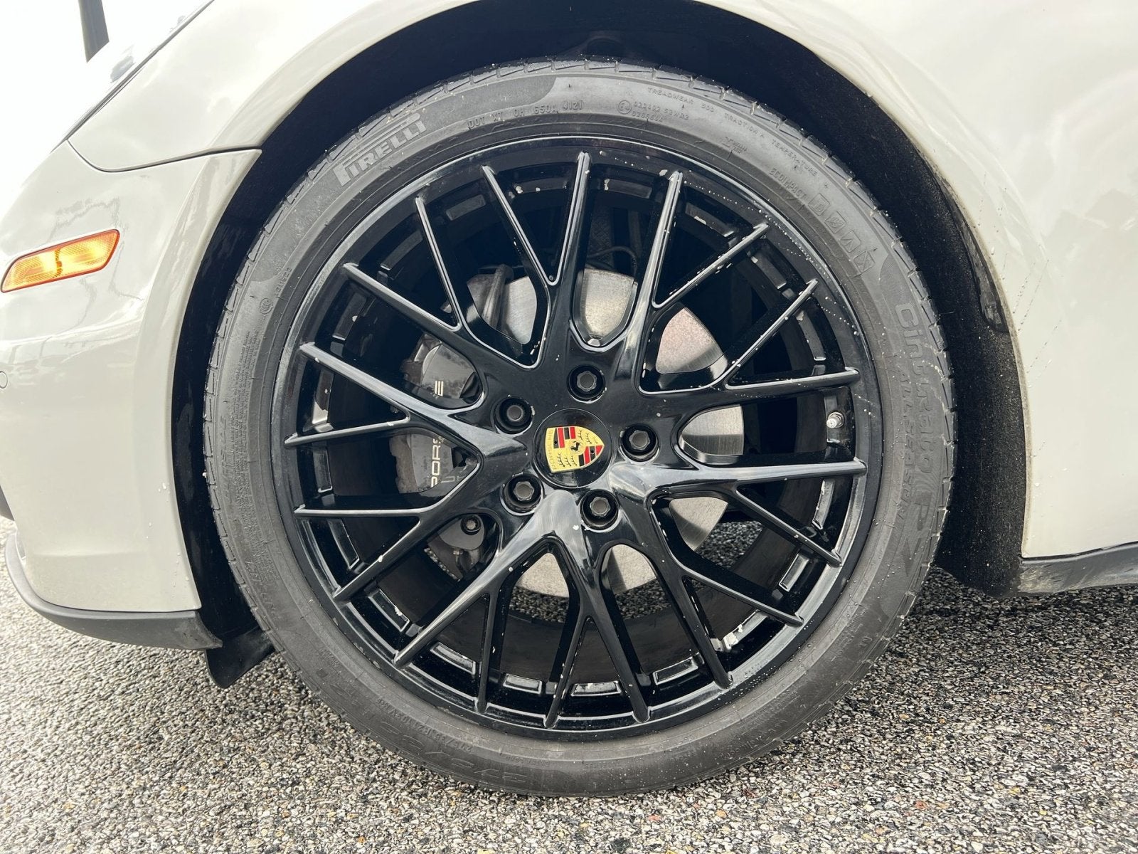 2018 Porsche Panamera 4