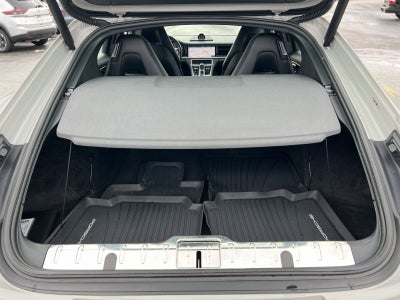 2018 Porsche Panamera 4