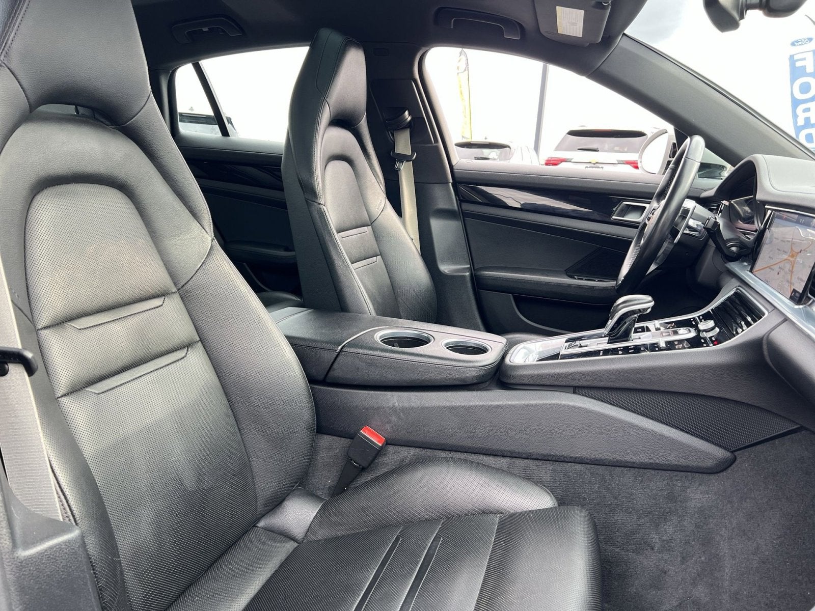 2018 Porsche Panamera 4