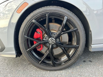 2024 Volkswagen Golf GTI Autobahn