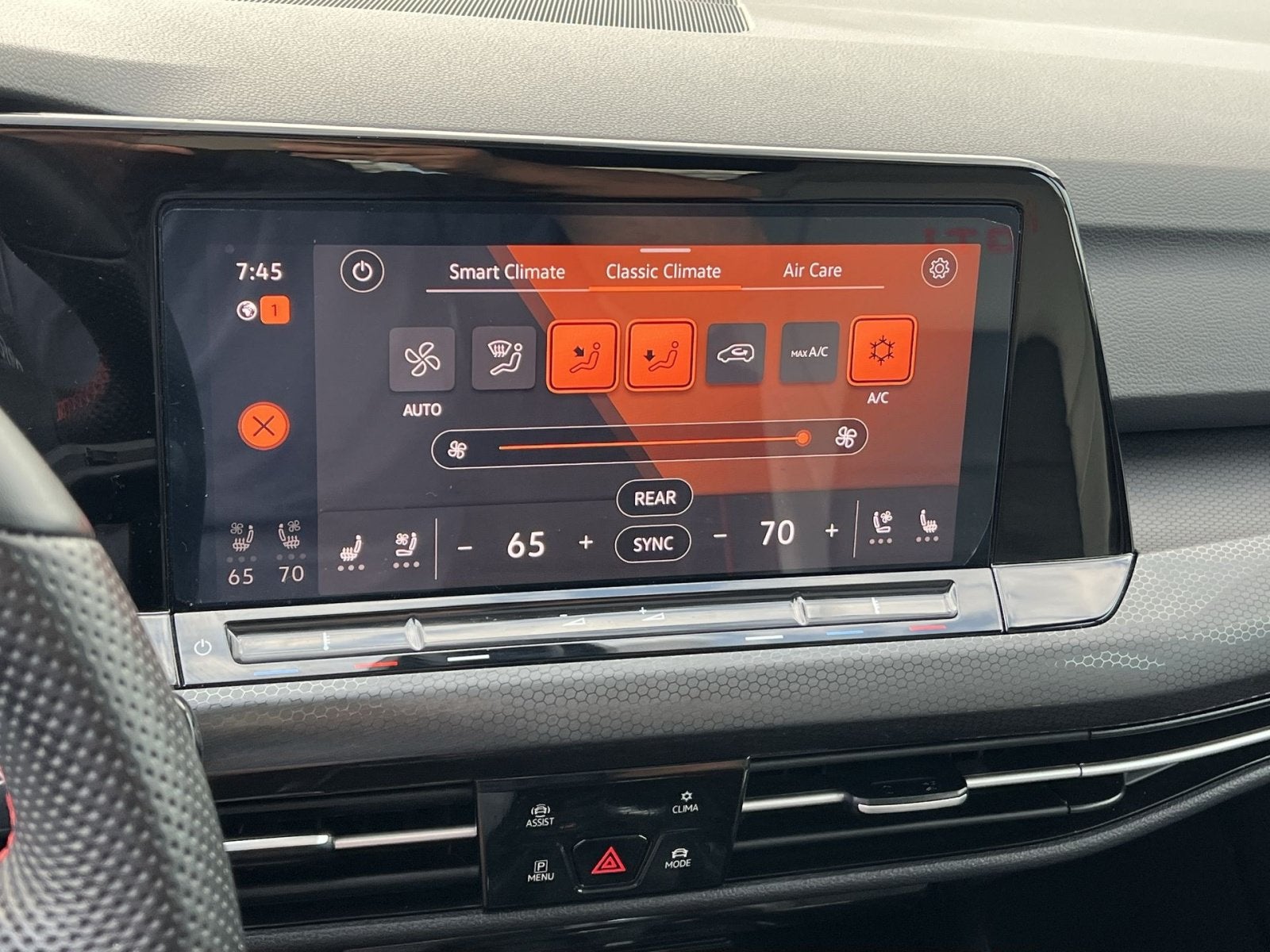 2024 Volkswagen Golf GTI Autobahn