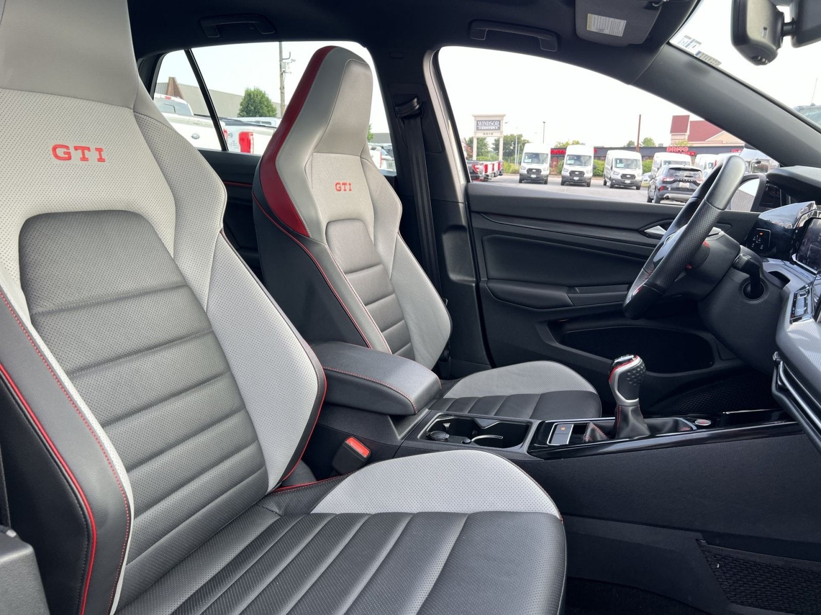 2024 Volkswagen Golf GTI Autobahn